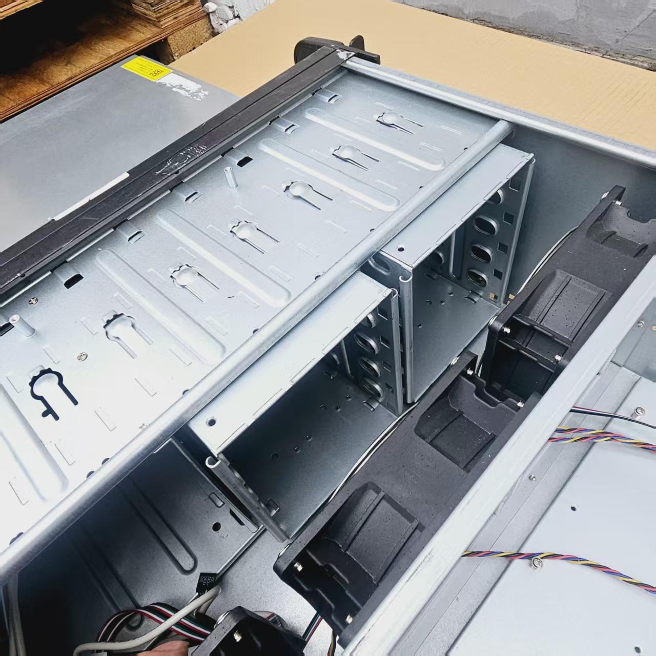 Chassi de Servidor Industrial  - 8 Gpu 4U Server Chassis avaliação e preço